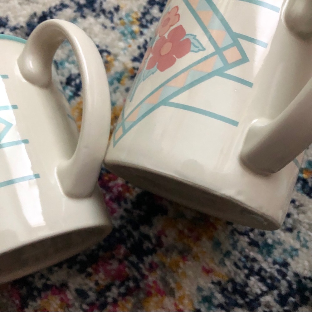 SOLD Western Pastel Mug Set - Picture 7 of 9